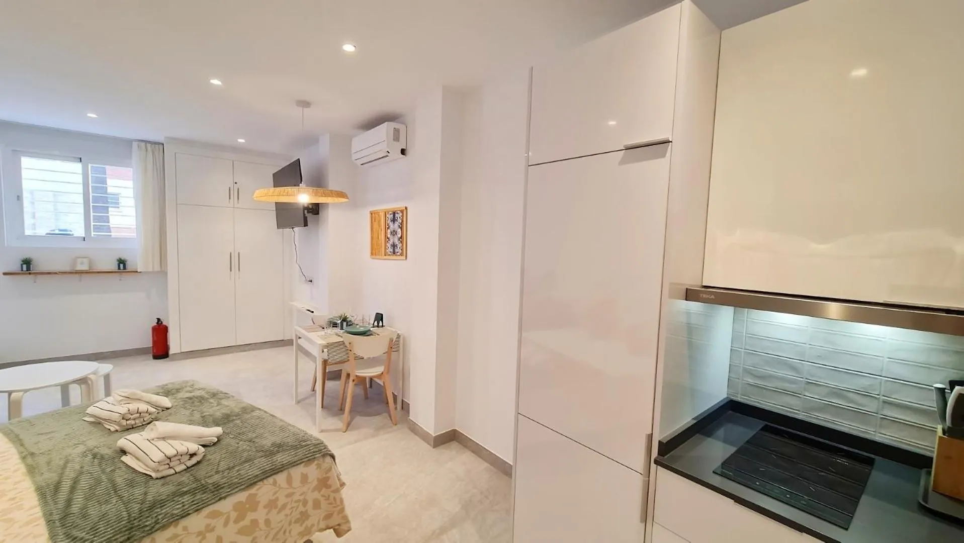 Unionstay Estudio Guernica Malaga 0*,